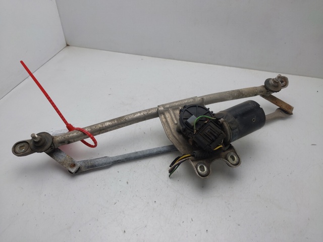 Mechanizm wycieraczek 24450202 OPEL