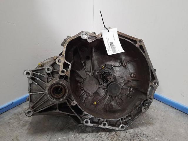 Kupić Mechaniczna skrzynia biegów w komplecie Opel Zafira F75 w dobrej cenie