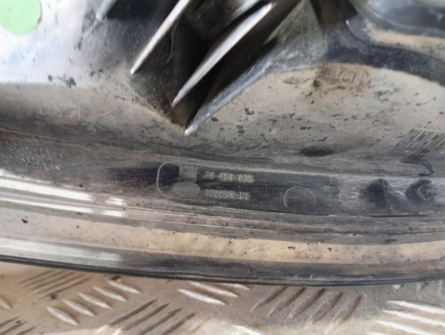 Lampa zespolona tylna lewa 24451835 OPEL