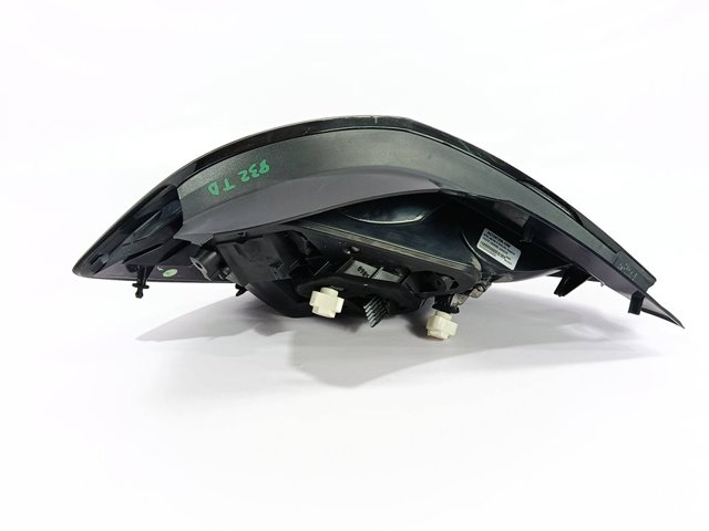 Lampa zespolona tylna prawa 24451837 OPEL