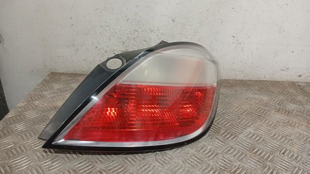 Lampa zespolona tylna prawa 24451837 OPEL