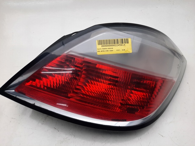 Lampa zespolona tylna prawa 24451837 OPEL