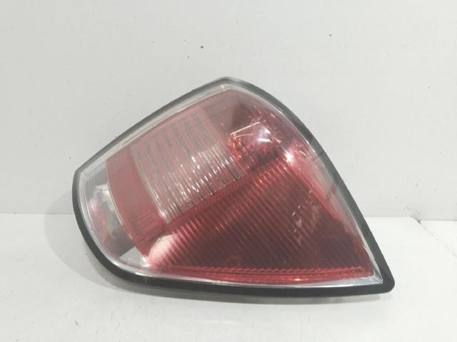 Lampa zespolona tylna prawa 24451840 OPEL