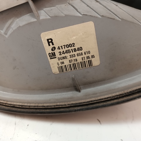 Lampa zespolona tylna prawa 24451840 OPEL