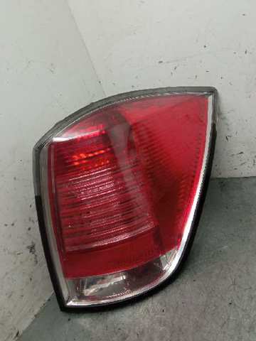 Lampa zespolona tylna prawa 24451840 OPEL