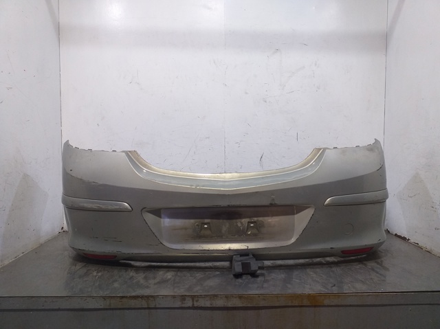 Zderzak tylny 24460512 OPEL