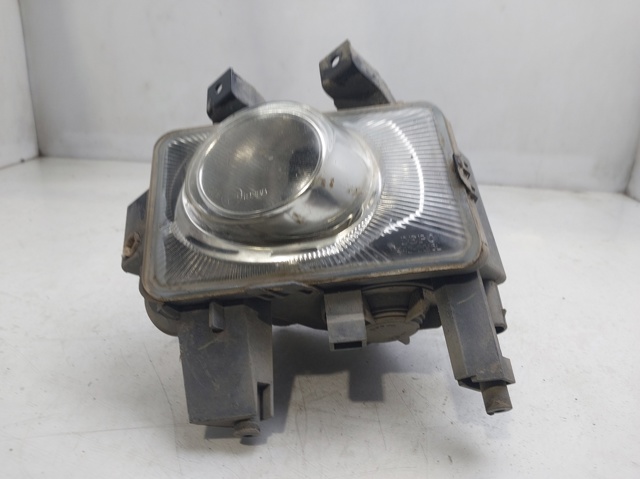 Lampa przeciwmgielna lewa 24462133 OPEL