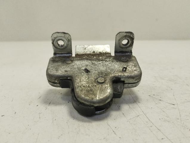 Zamek klapy bagażnika (3/5 drzwi tylnych) Opel Astra F69