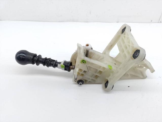 2450A001 Mitsubishi