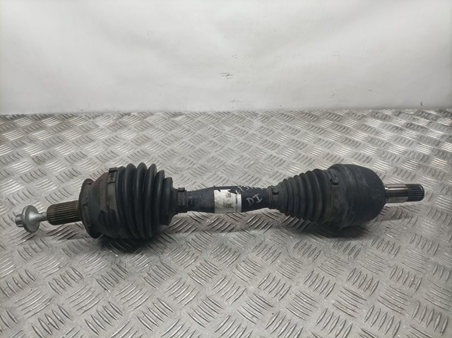 Półoś napędowa przednia lewa 2463309000 MERCEDES