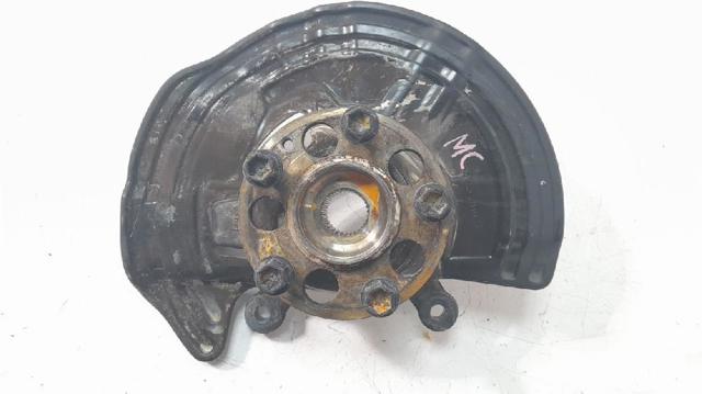Czop (zwrotnica) przedni prawy 2463320200 MERCEDES