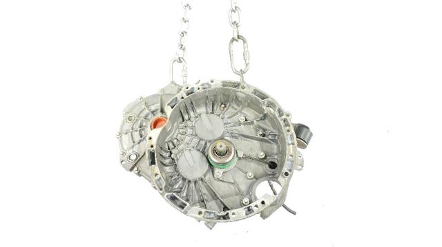 Mechaniczna skrzynia biegów w komplecie 2463608400 MERCEDES