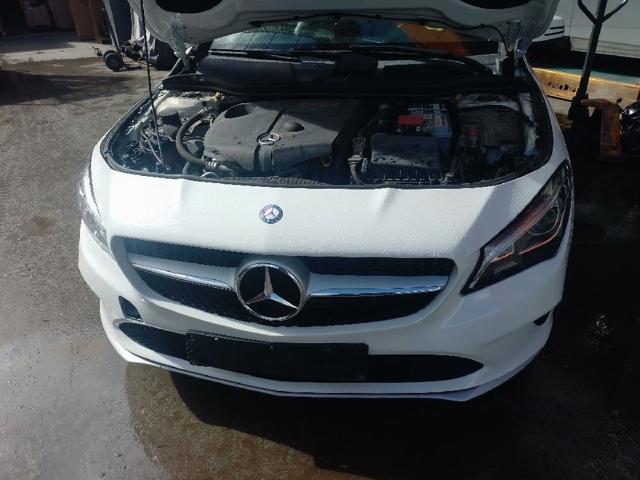 Chłodnica silnika 2465001203 MERCEDES