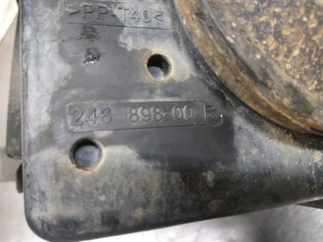 Reflektor prawy 24689800R FORD