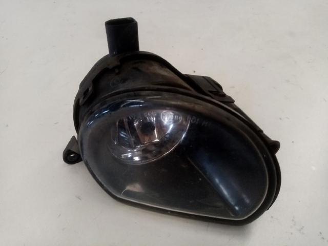 Lampa przeciwmgielna lewa 24696700 VAG