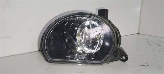Lampa przeciwmgielna lewa 24696700 VAG