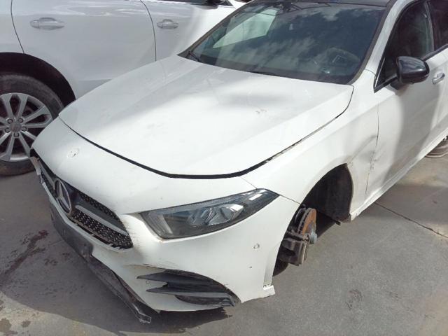 Chłodnica silnika 247500020368 MERCEDES