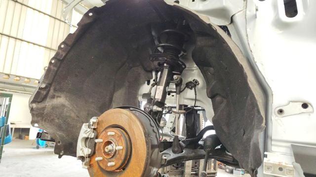 Nadkole błotnika przedniego prawe do Ford Escape DFK