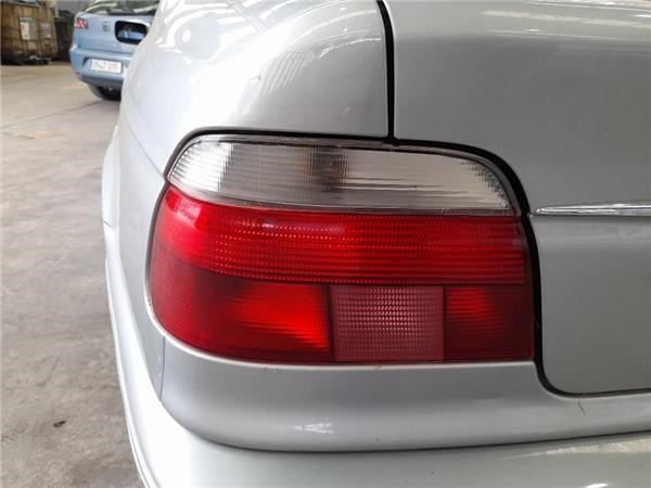Lampa zespolona tylna lewa 2496297 BMW