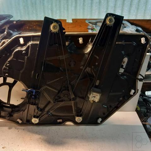 Mechanizm podnoszenia szyby drzwi przednich lewych Ford Focus 4 HP