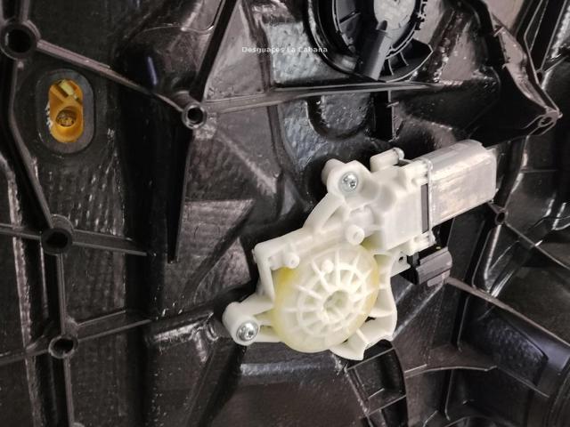 Mechanizm podnoszenia szyby drzwi przednich lewych Ford Focus 4 HN