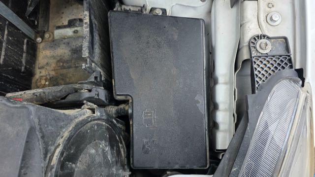 Skrzynka bezpieczników 2506087 FORD