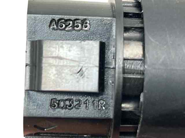 251503211R Renault (RVI)