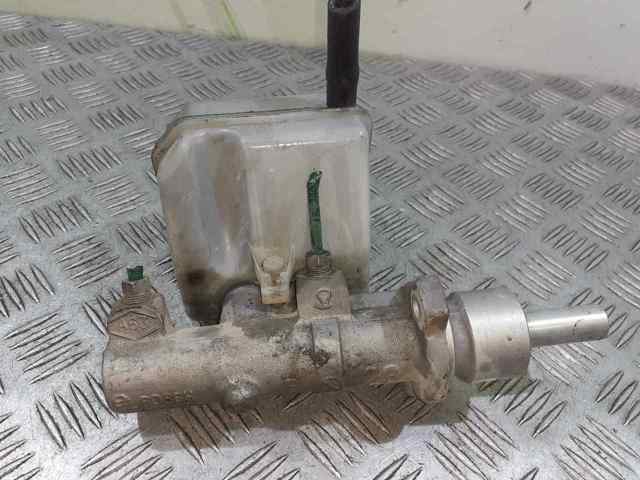 Główny cylinder hamulców 25175879 RENAULT