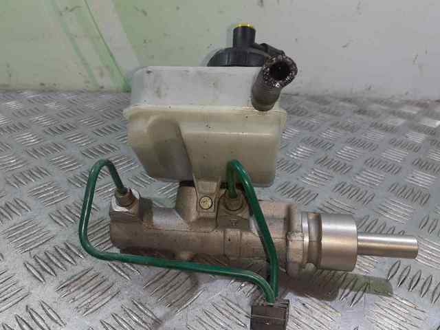 Główny cylinder hamulców 25175879 RENAULT