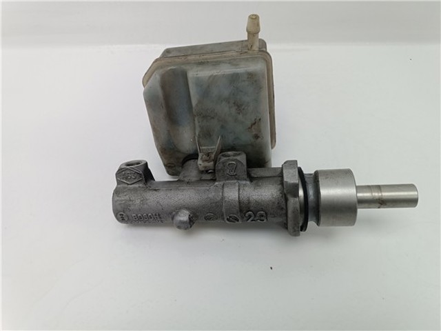 Główny cylinder hamulców 25175879 RENAULT