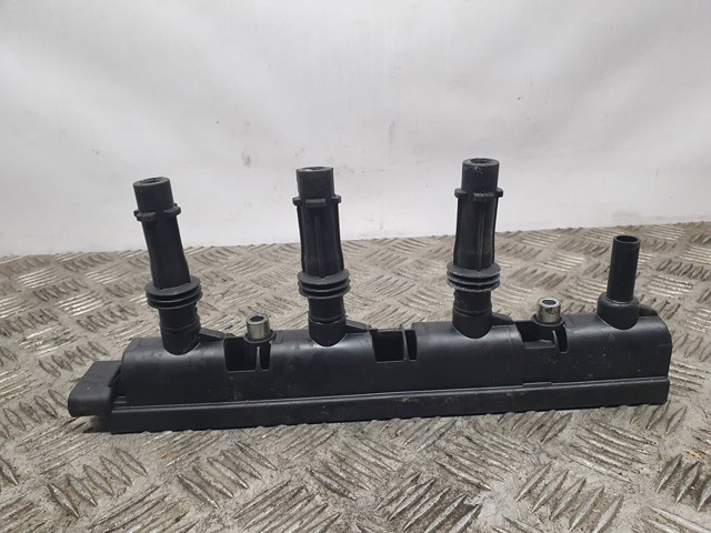 Cewka zapłonowa 25198623 OPEL
