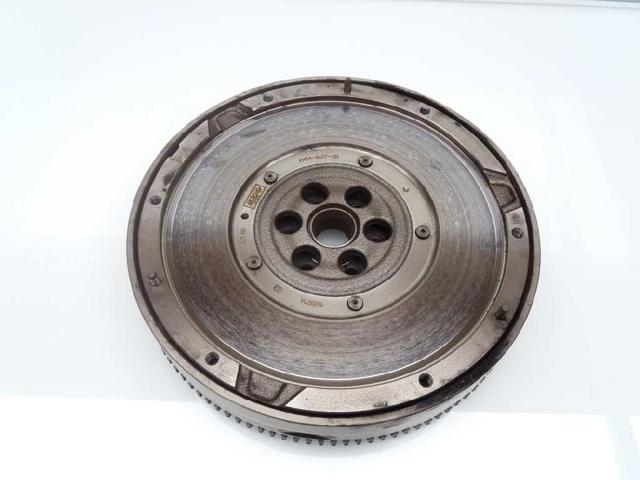 Koło zamachowe silnika 2521670 FORD