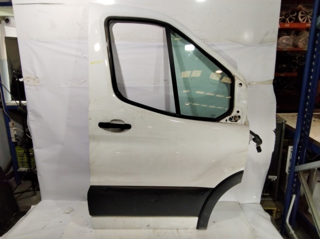 Drzwi przednie prawe 2522810 FORD