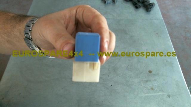Przekaźnik lamp przeciwmgielnych 2523079915 NISSAN