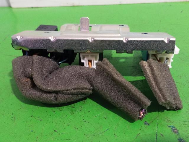 2523079942 Nissan/Infiniti