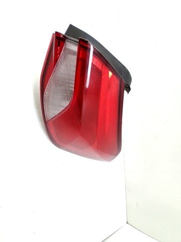 Lampa zespolona tylna prawa Ford Focus 4 HN