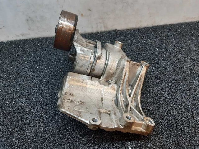 Napinacz paska napędowego 252814A000 HYUNDAI