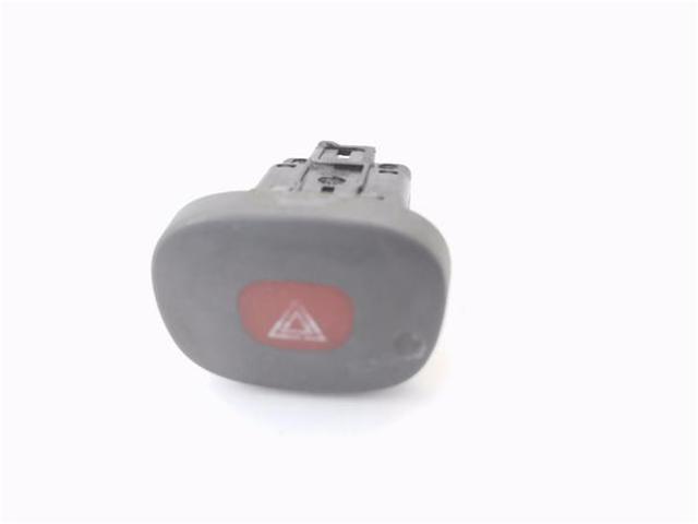 Przycisk włączania światła awaryjnego 252903199R RENAULT