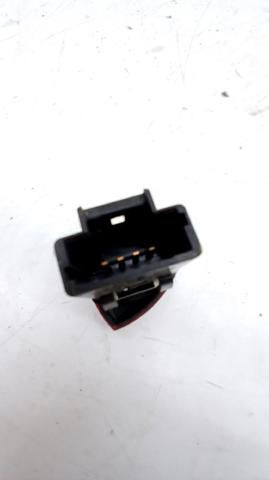 Przycisk włączania światła awaryjnego 252904889R RENAULT