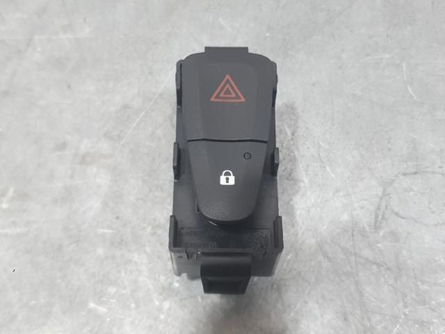 Przycisk włączania światła awaryjnego 252905668R RENAULT
