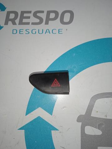 Przycisk włączania światła awaryjnego 252907372R RENAULT