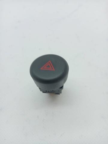 Przycisk włączania światła awaryjnego 25290BA60A NISSAN