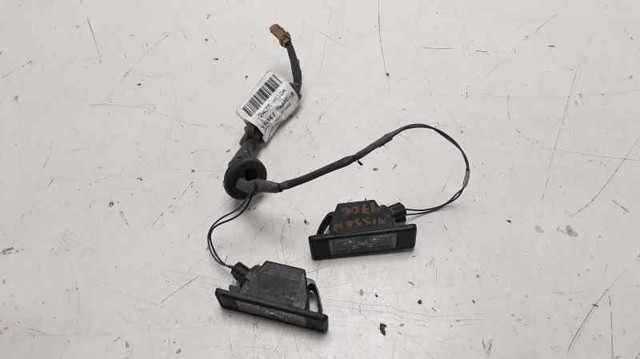 Lampa oświetlenia tylnej tablicy rejestracyjnej 25300100 NISSAN