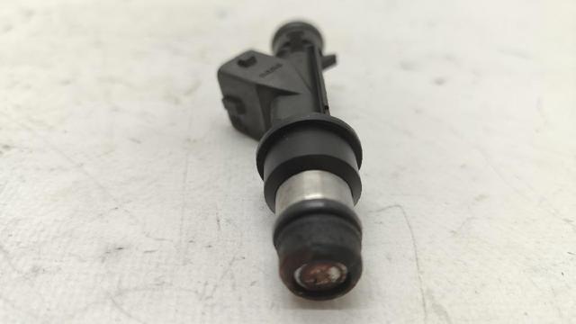 Wtryskiwacz paliwa 25313846 OPEL