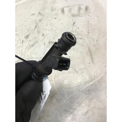 Wtryskiwacz paliwa 25313846 OPEL