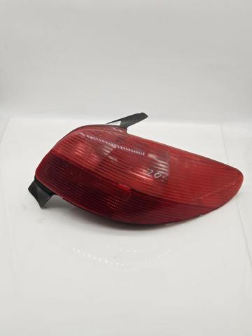 Lampa zespolona tylna prawa 2531D PEUGEOT