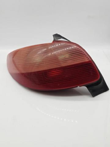 Lampa zespolona tylna lewa 2531G PEUGEOT