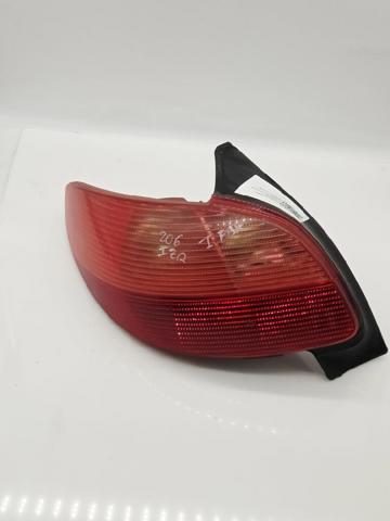Lampa zespolona tylna lewa 2531G PEUGEOT
