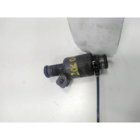 Wtryskiwacz paliwa 25321516 OPEL