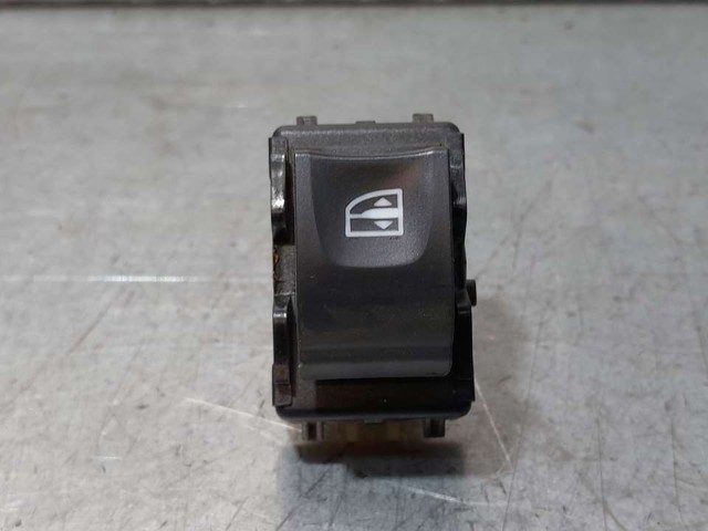 254218614R Renault (RVI)